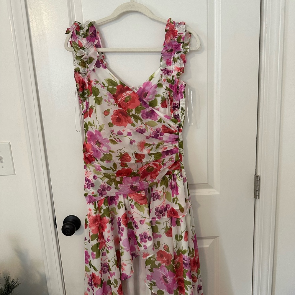 NWT Abercrombie & Fitch Floral Ruffle Strap High-Low Maxi Chiffon Dress medium